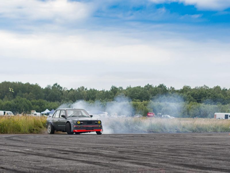 car-drifting-1-1.jpg